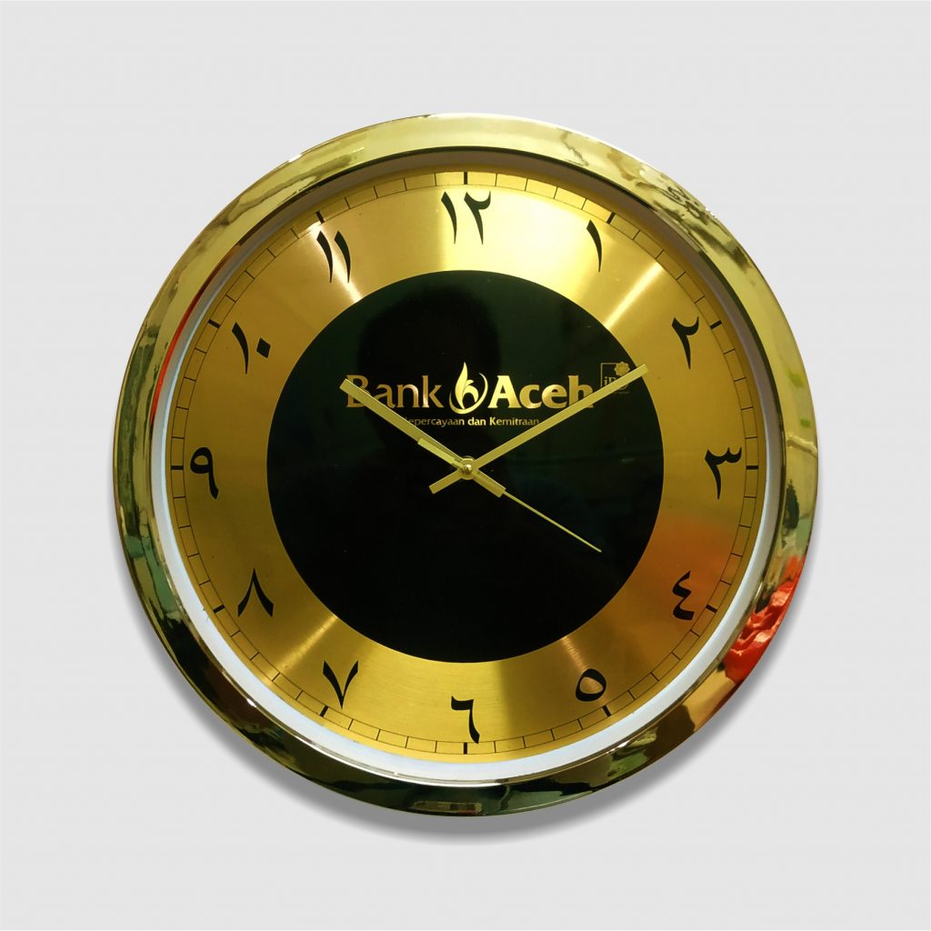 Contoh souvenir promosi jam bank aceh 40cm Full Gold Chrome metalik https://pabrikjam.com