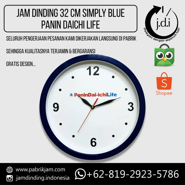 Gambar jam dinding custom Panin Dai-ichi Life 32cm produksi https://pabrikjam.com dengan frame biru dan logo perusahaan di tengah.